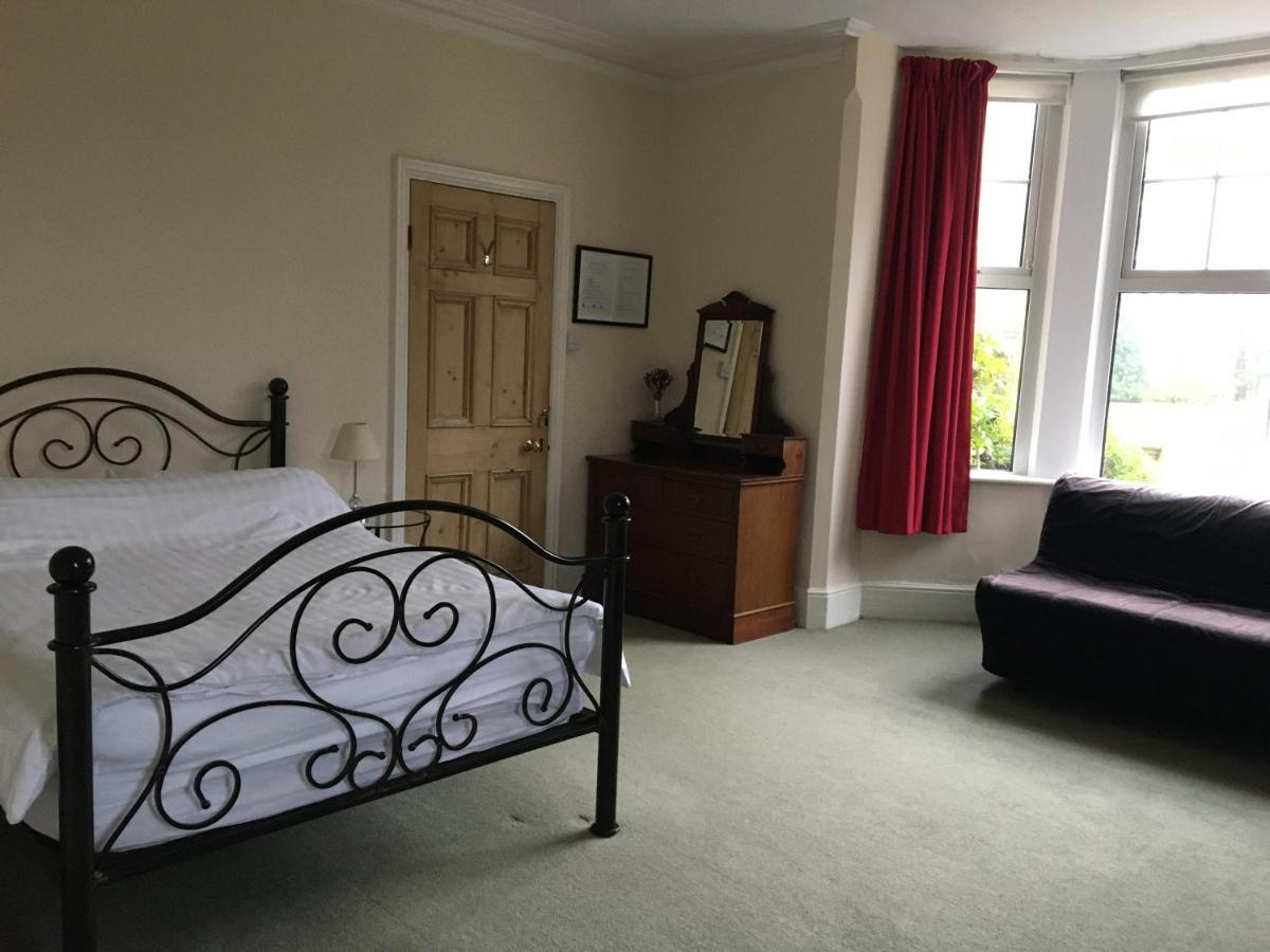 Furtho Manor Farm Bed & Breakfast Milton Keynes Exterior photo